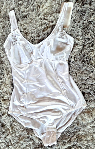 Body weiss naturana - body,